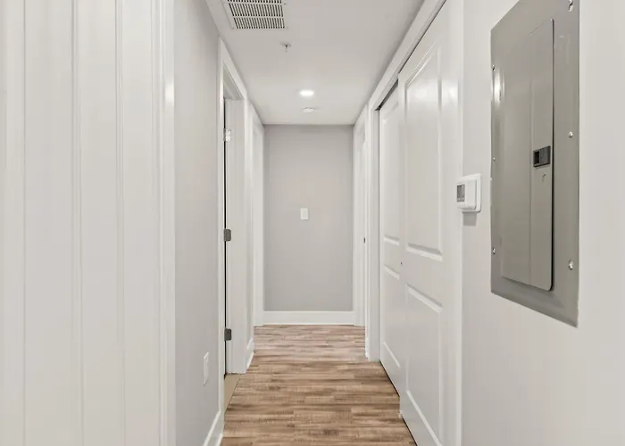 2Br-2Ba Luxy Dendrobium Oasis, Pet Friendly, Family Friendly, Free Parking & Balcony