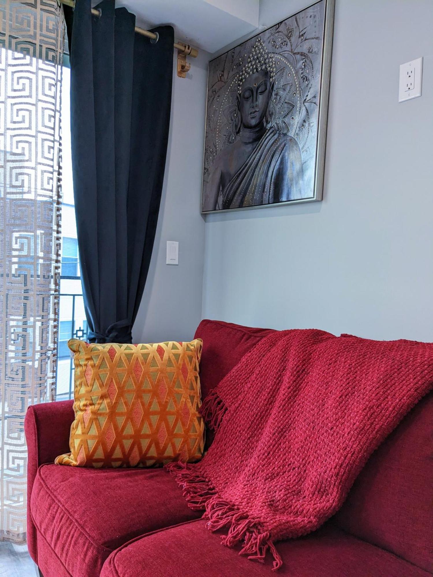 2br-2ba Luxy Dendrobium Oasis, Pet Friendly, Family Friendly, Free Parking & Balcony Apartment Philadelphia