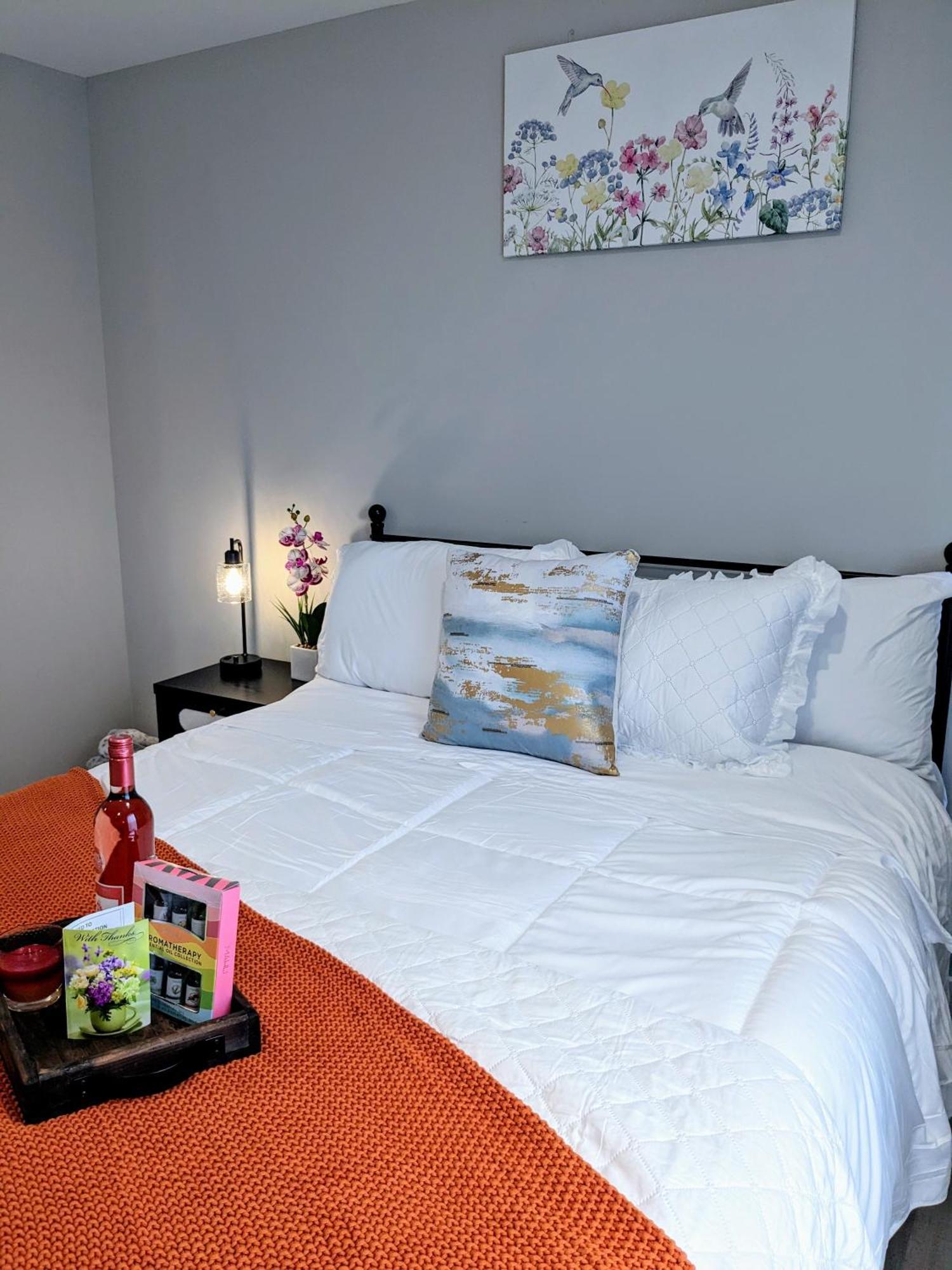 2br-2ba Luxy Dendrobium Oasis, Pet Friendly, Family Friendly, Free Parking & Balcony Apartment *
